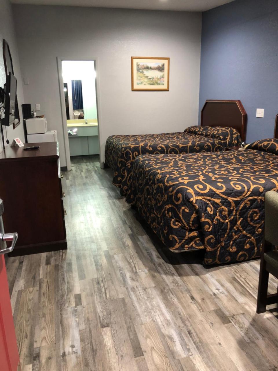 Delux Inn Cleburne Extérieur photo
